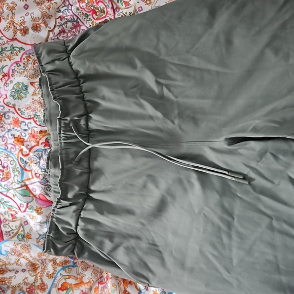 Lululemon keep moving pant grey sage - Picture 4 of 8